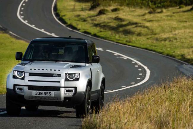 Exterieur_land-rover-defender-90-le-petit-de-la-bande_2