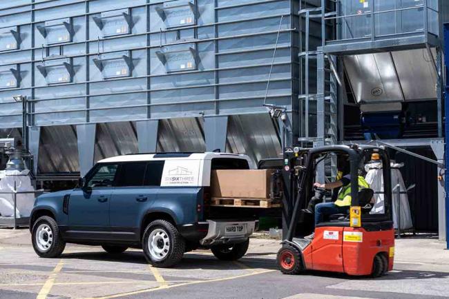 Defender Hard Top : robuste comme son ancêtre Land Rover