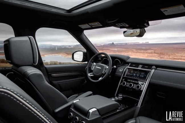 Interieur_Land-Rover-Discovery-Si6_25