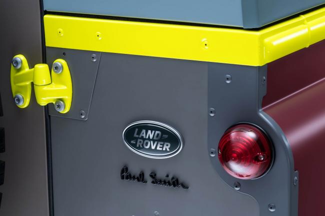 Exterieur_Land-Rover-PaulSmith-Defender_2