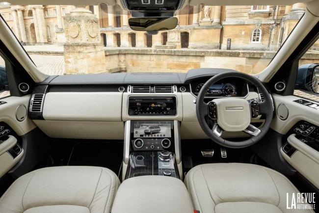 Interieur_Land-Rover-Range-Rover-P400e_27