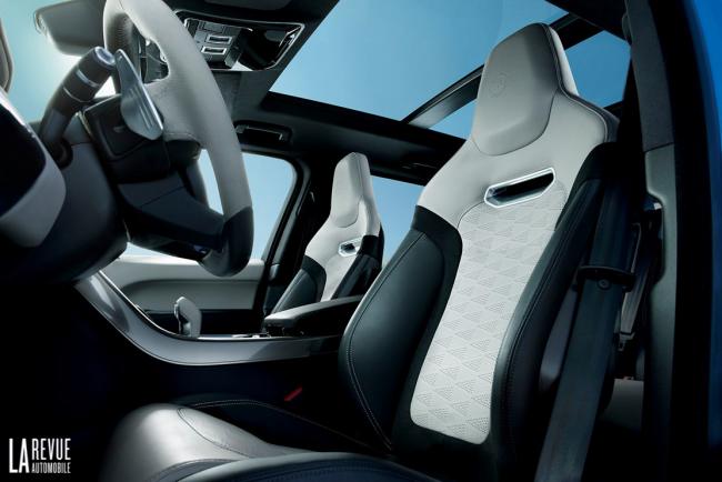Interieur_Land-Rover-Range-Rover-Sport-SVR-2017_14