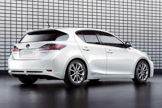 Exterieur_Lexus-CT-200h_4