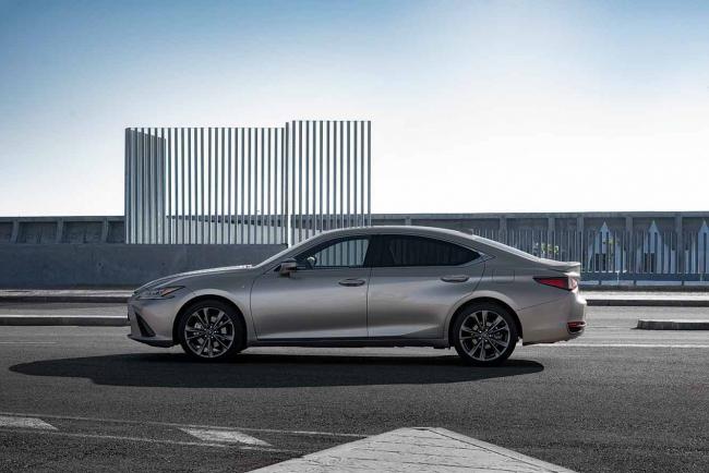 Essai Lexus ES 300h : l’arme anti-taxes !