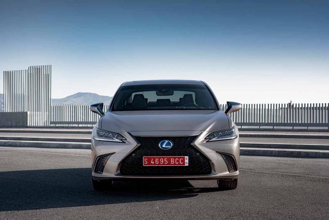 Essai Lexus ES 300h : l’arme anti-taxes !