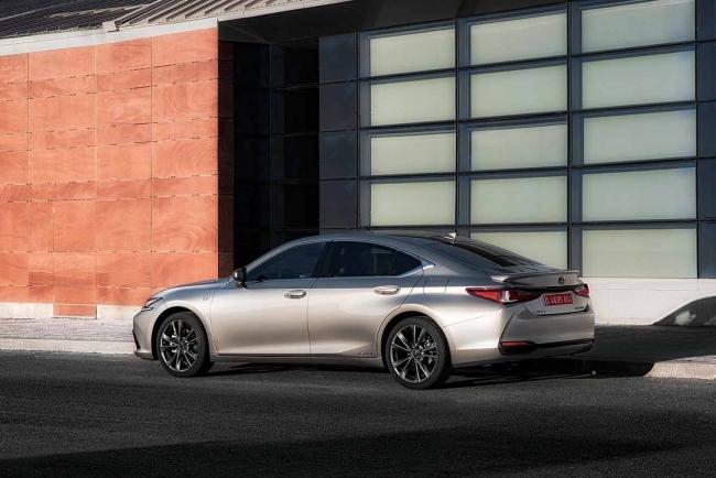 Essai Lexus ES 300h : l’arme anti-taxes !