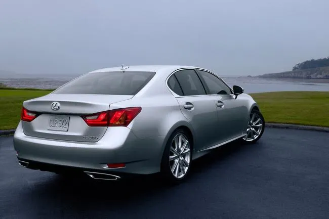 Fiabilité Lexus Occasion : entre le diesel à éviter et l’hybride (presque) infaillible