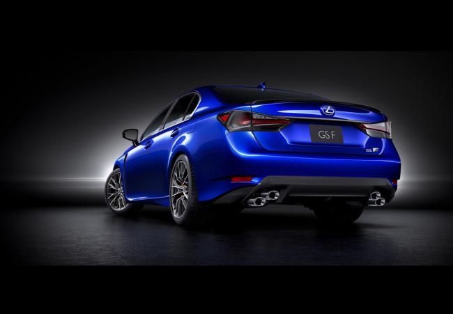 Exterieur_Lexus-GS-F-2015_6