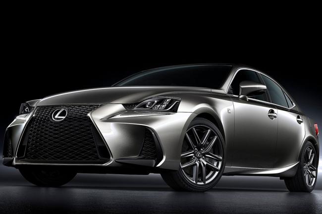 Exterieur_Lexus-IS-2016_6