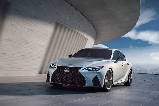 Exterieur_lexus-is-annee-2021_5