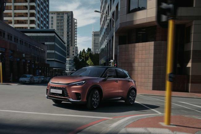 Exterieur_lexus-lbx-les-photos-du-suv-urbain-hybride_6