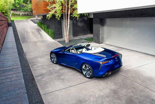 Lexus LC 500 Cabriolet Regatta Edition : un yacht sur la route