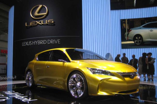 Exterieur_Lexus-LF-Ch-Concept_1