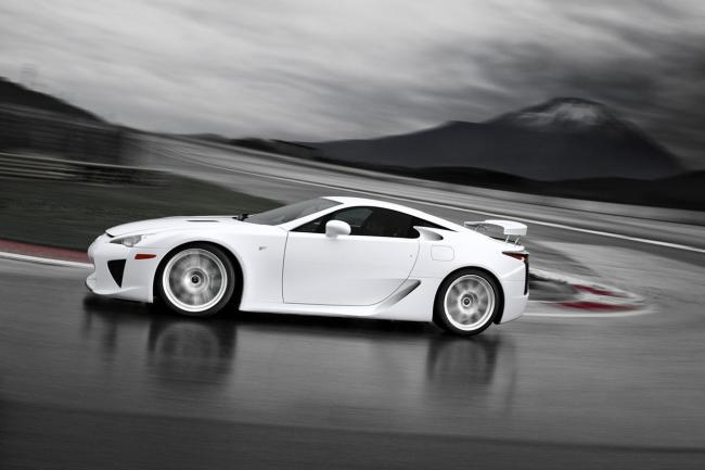 Exterieur_Lexus-LFA_14