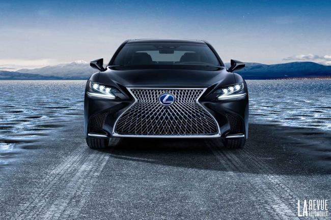 Exterieur_Lexus-LS-500h_0