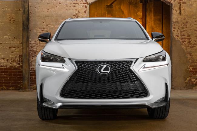 Exterieur_Lexus-NX-2014_0