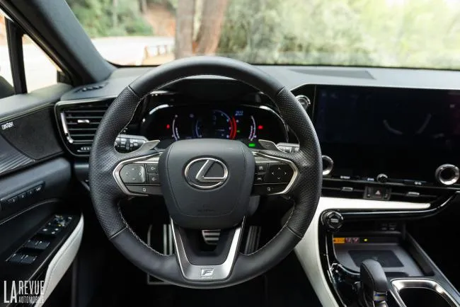 Lexus NX : pourquoi choisir ce SUV luxueux ?