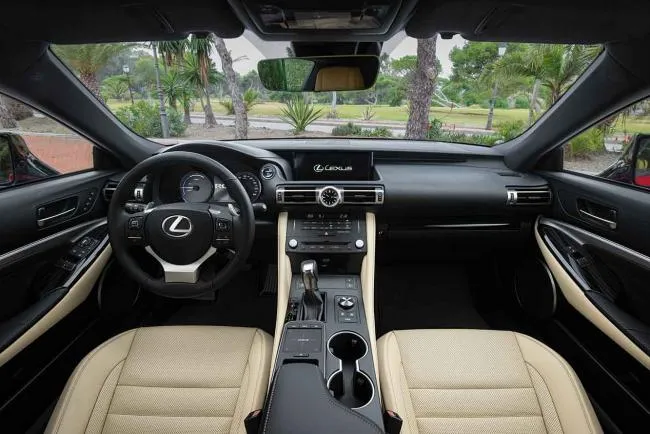 Fiabilité Lexus Occasion : entre le diesel à éviter et l’hybride (presque) infaillible