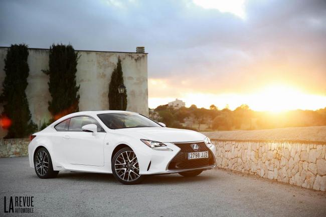 Exterieur_Lexus-RC-300h_25