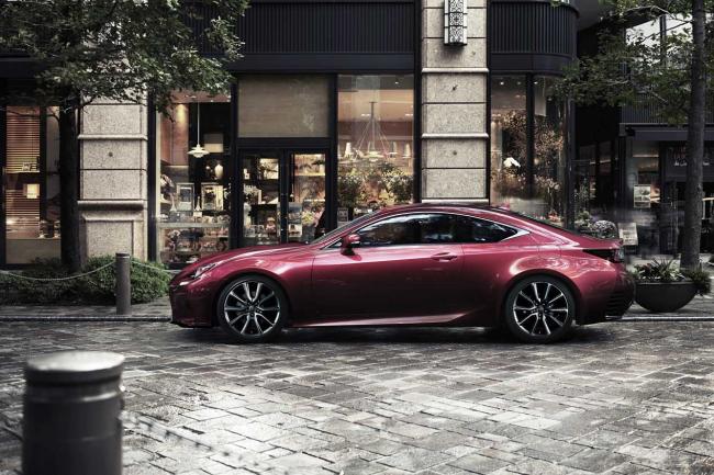 Exterieur_Lexus-RC_4