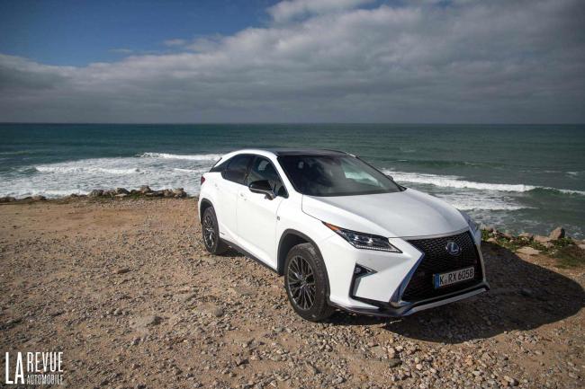 Exterieur_Lexus-RX-450h-2015_2