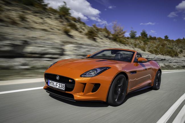 Exterieur_LifeStyle-Essai-Jaguar-F-Type_1