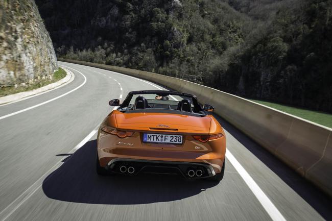 Exterieur_LifeStyle-Essai-Jaguar-F-Type_3