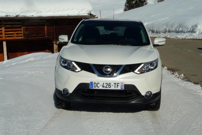 Exterieur_LifeStyle-Essai-Nissan-Qashqai-2014-Montagne_0