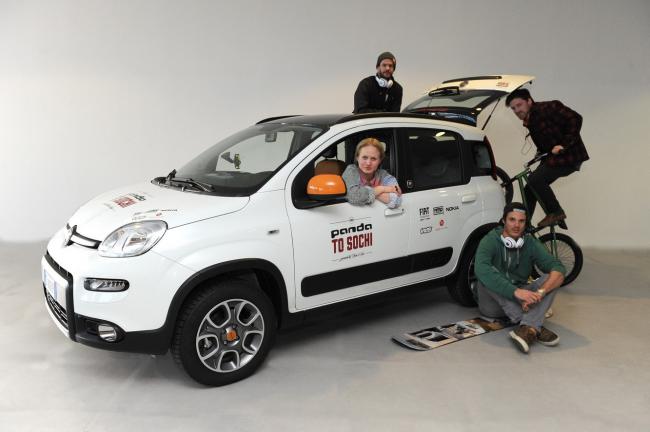 Exterieur_LifeStyle-Fiat-Panda-4x4-Antartica-Turin-Sotchi_3