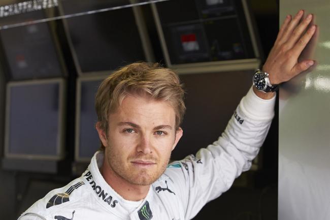 Exterieur_LifeStyle-Montres-IWC-Schaffhausen-Hamilton-Rosberg_2