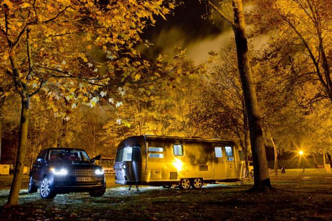 Exterieur_LifeStyle-caravane-Airstream_1