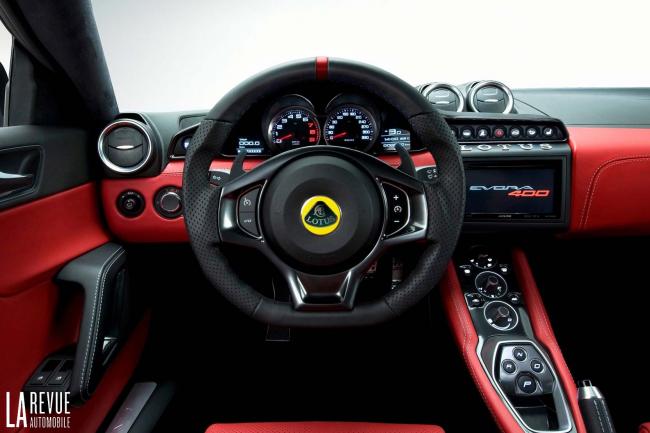 Interieur_Lotus-Evora-400_7