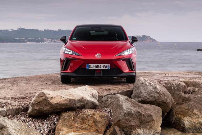 Exterieur_mg4-luxury-la-compacte-100-electrique-a-l-essai_0