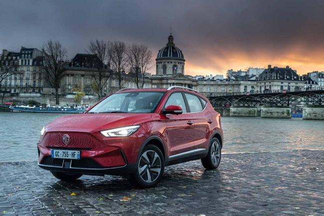 Exterieur_mg-zs-ev-luxury-autonomie-etendue-70kwh-essai_0