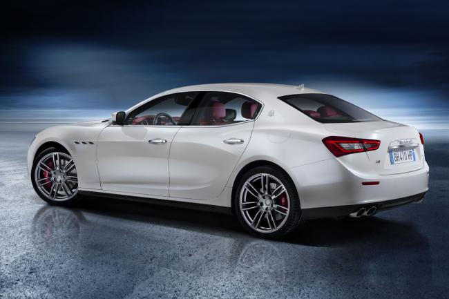 Exterieur_Maserati-Ghibli_21