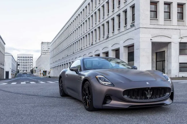 Maserati un futur 100% électrique : GranCabrio Folgore, Quattroporte Folgore, MC20 Folgore