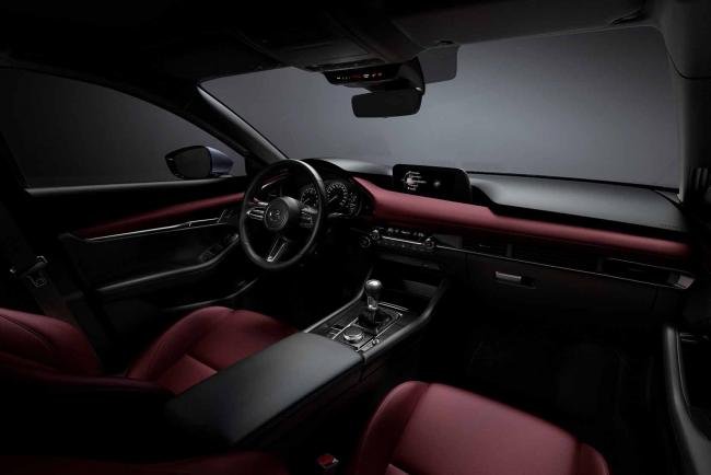 Interieur_Mazda-3-2019_14