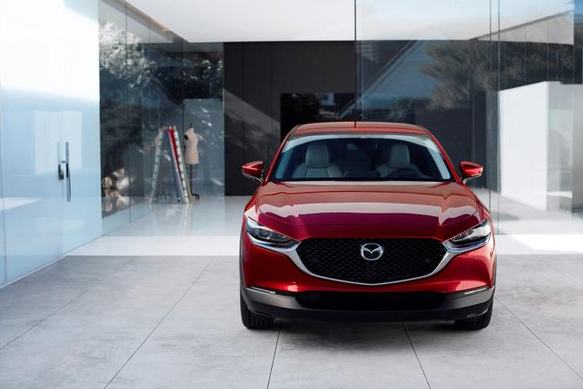 MAZDA cartonne, et se prépare à la voiture électrique avec la MX-30