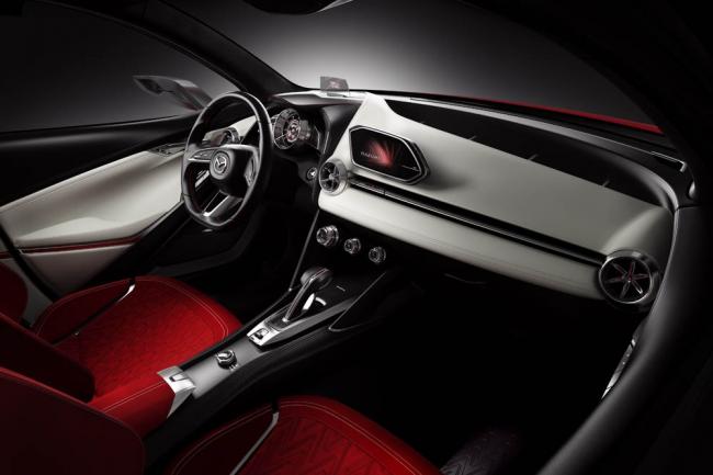 Interieur_Mazda-Hazumi_18