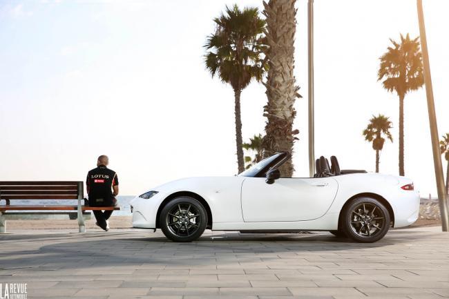 Exterieur_Mazda-MX-5-2.0_32