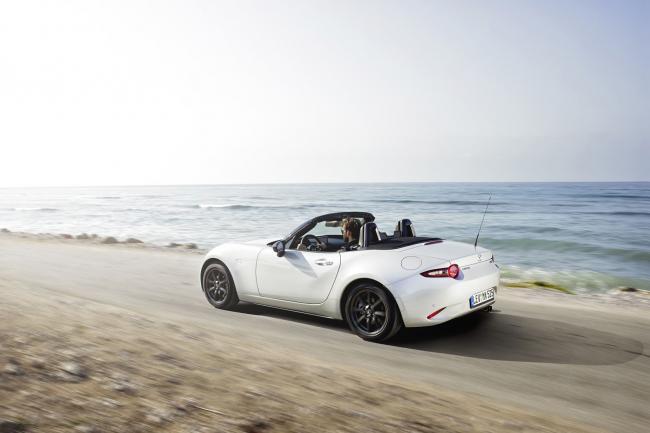 Exterieur_Mazda-MX-5-2.0_21