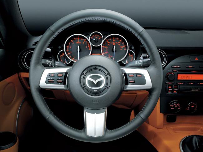 Interieur_Mazda-MX-5_49