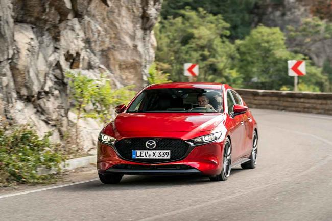 Essai Mazda 3  : son moteur SKYACTIV-X est-il révolutionnaire ?