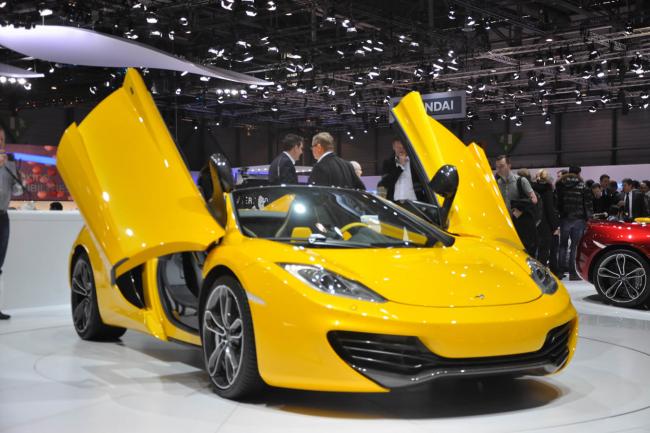 Exterieur_McLaren-12C-Spider-2013_3