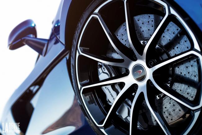 Exterieur_McLaren-570S-Spider-2017_4