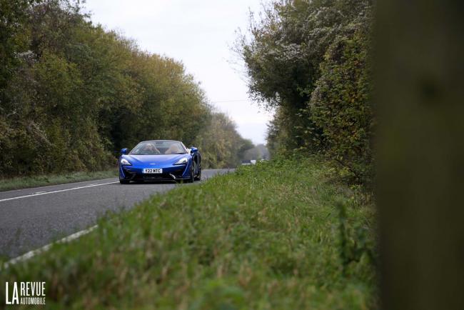 Exterieur_McLaren-570S-Spider-2017_20