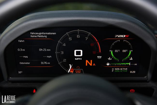 Interieur_McLaren-720S-2017_34