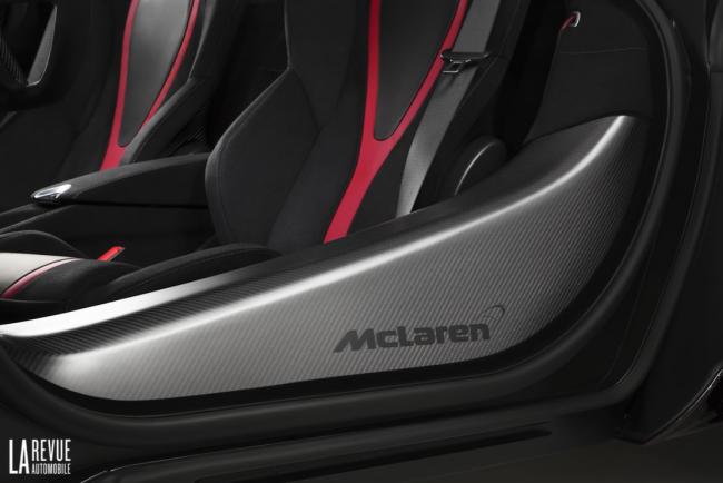 Interieur_McLaren-720S-Velocity-MSO_4