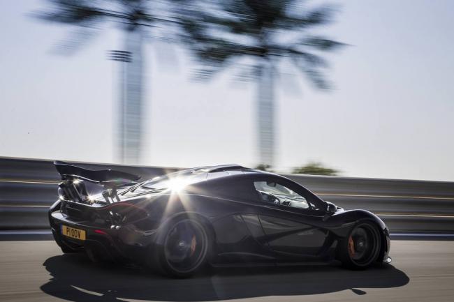 Exterieur_McLaren-P1-2014_13