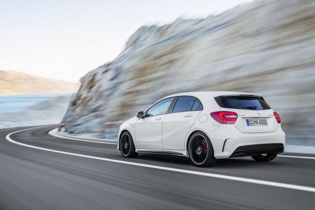 Exterieur_Mercedes-A-45-AMG_5